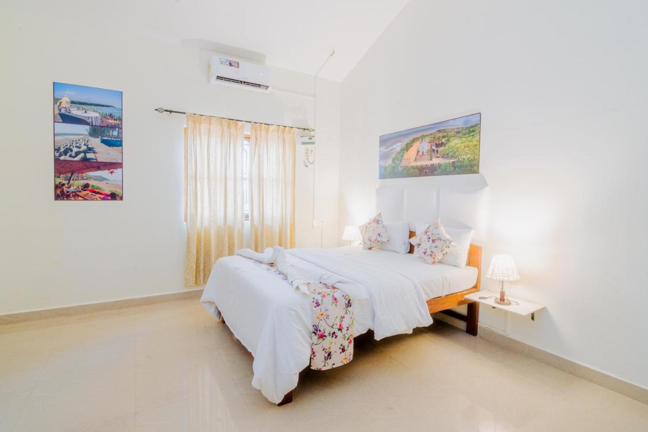 White House In Goa, Truly Amazing Experience Bed & Breakfast Saligao ภายนอก รูปภาพ