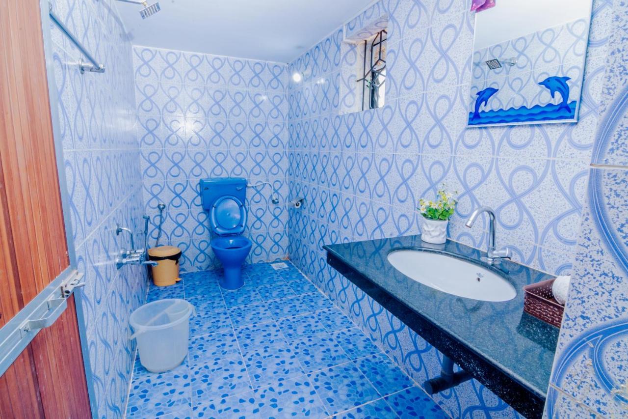 White House In Goa, Truly Amazing Experience Bed & Breakfast Saligao ภายนอก รูปภาพ